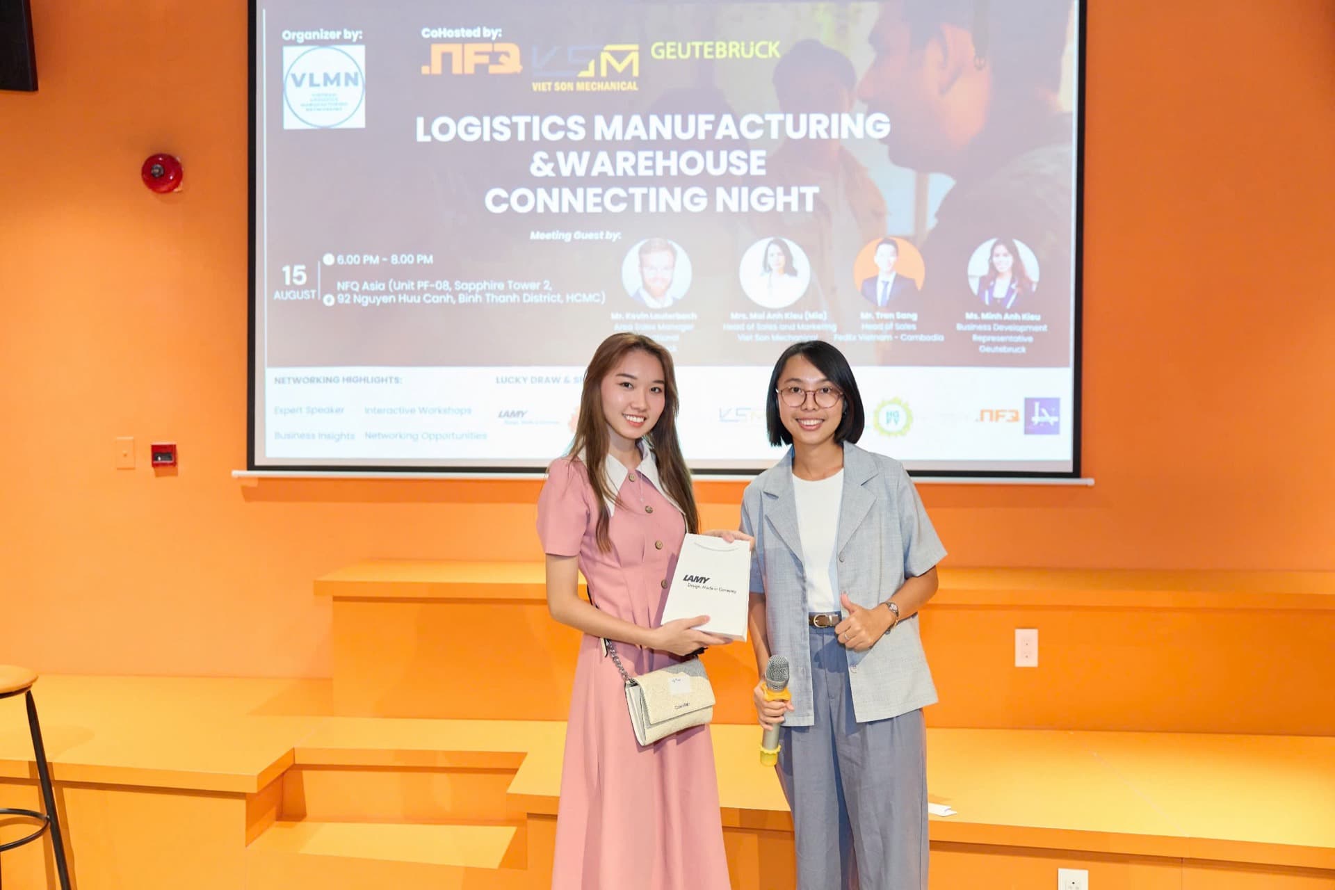 Gradion Logistics Manufacturing Warehouse Connecting Night