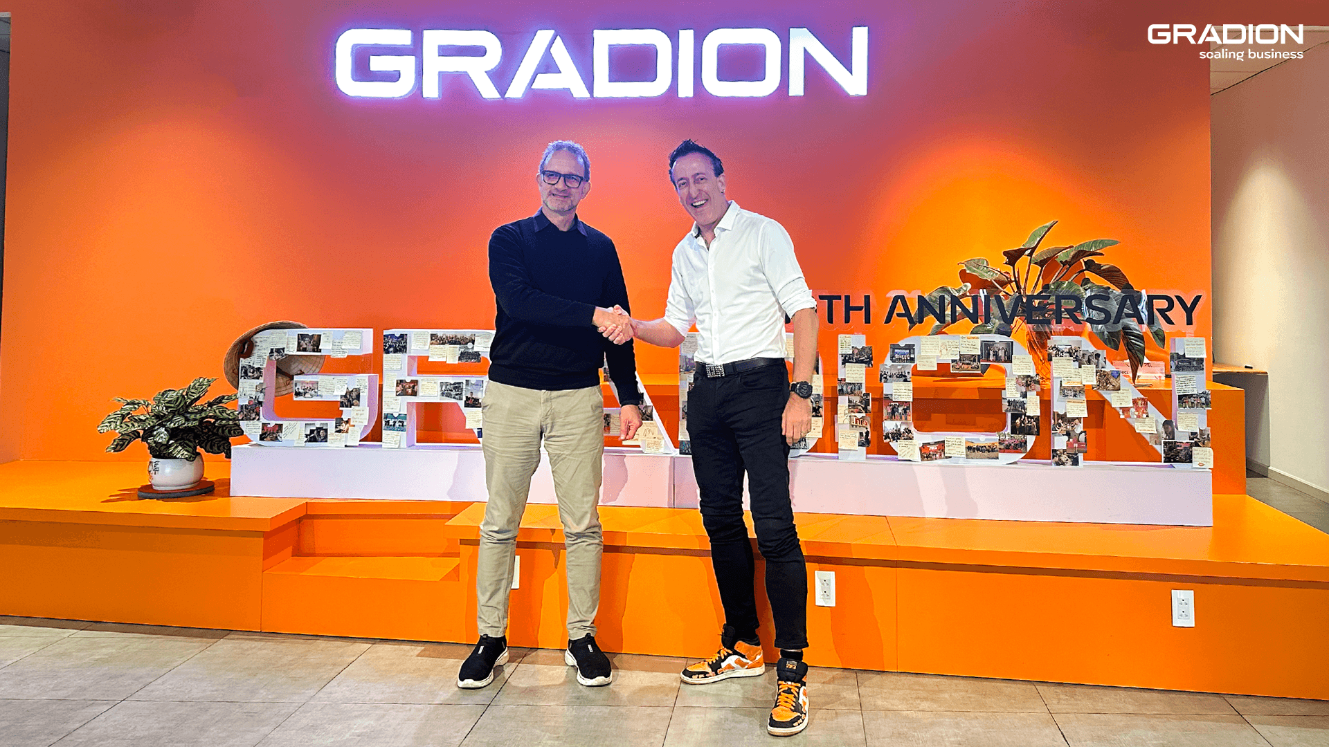 The foreign business associations in Vietnam