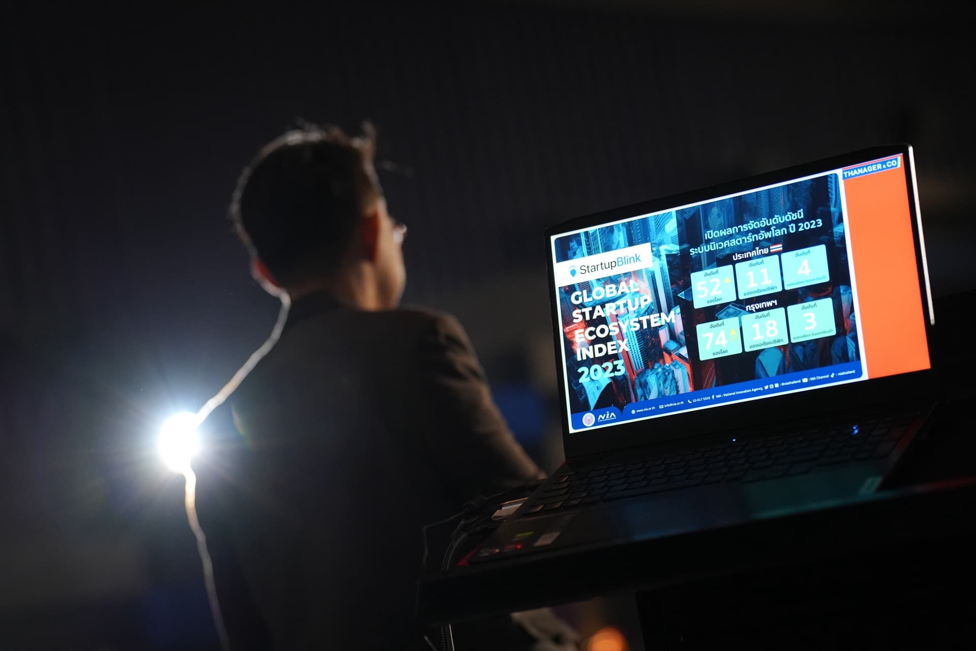 Nhà vận chuyển hàng hóa toàn cầu