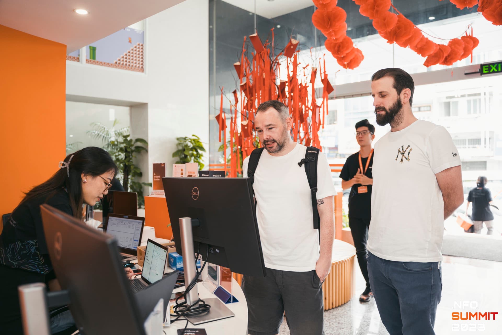 Doanh nghiệp vận hành thương mại điện tử đa thương hiệu