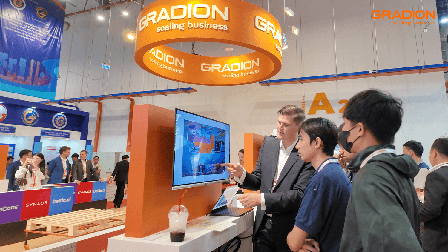 Gradion Trade Show Booth Demo Scaling Business
