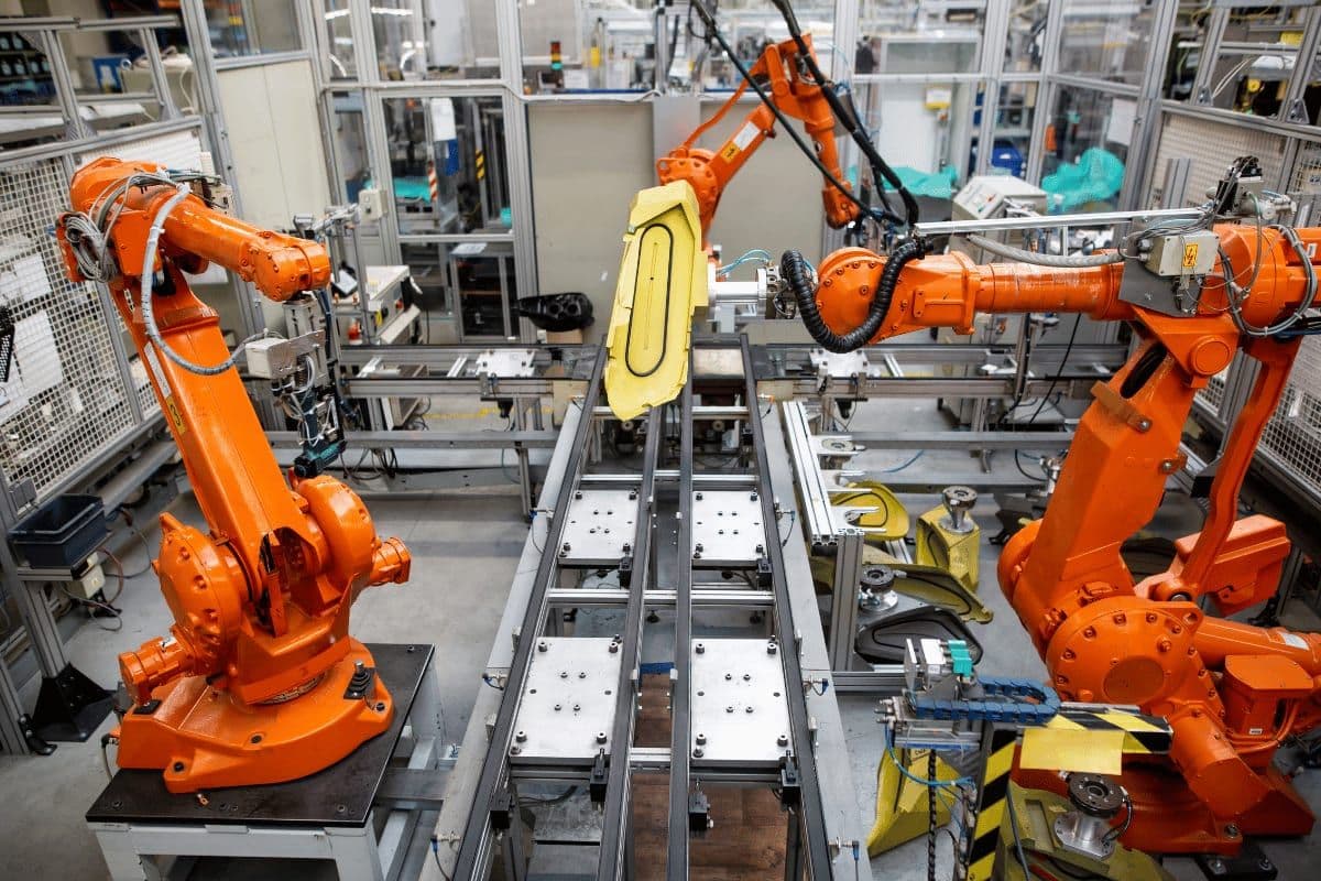 Collaborative Robots in Vietnamese Manufacturing: The Business Case in Numbers