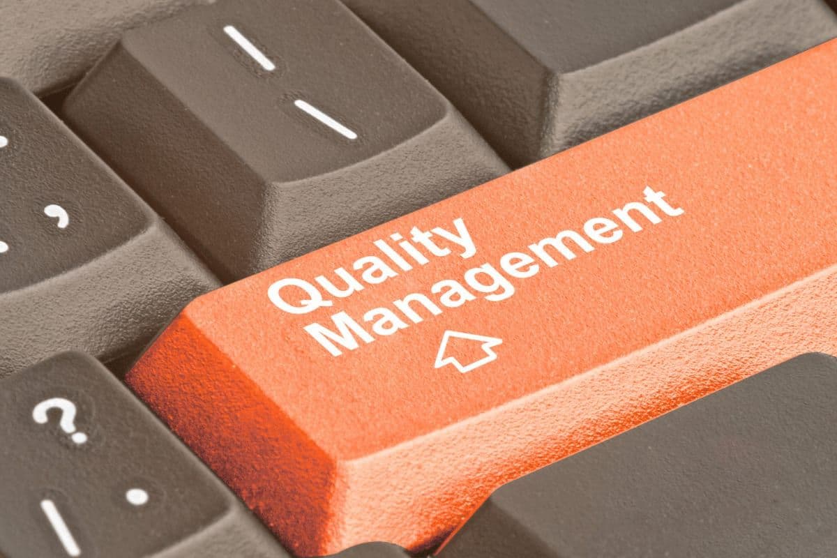 Quality 4.0: How Digital Quality Management Is Replacing Manual Inspection on the Factory Floor