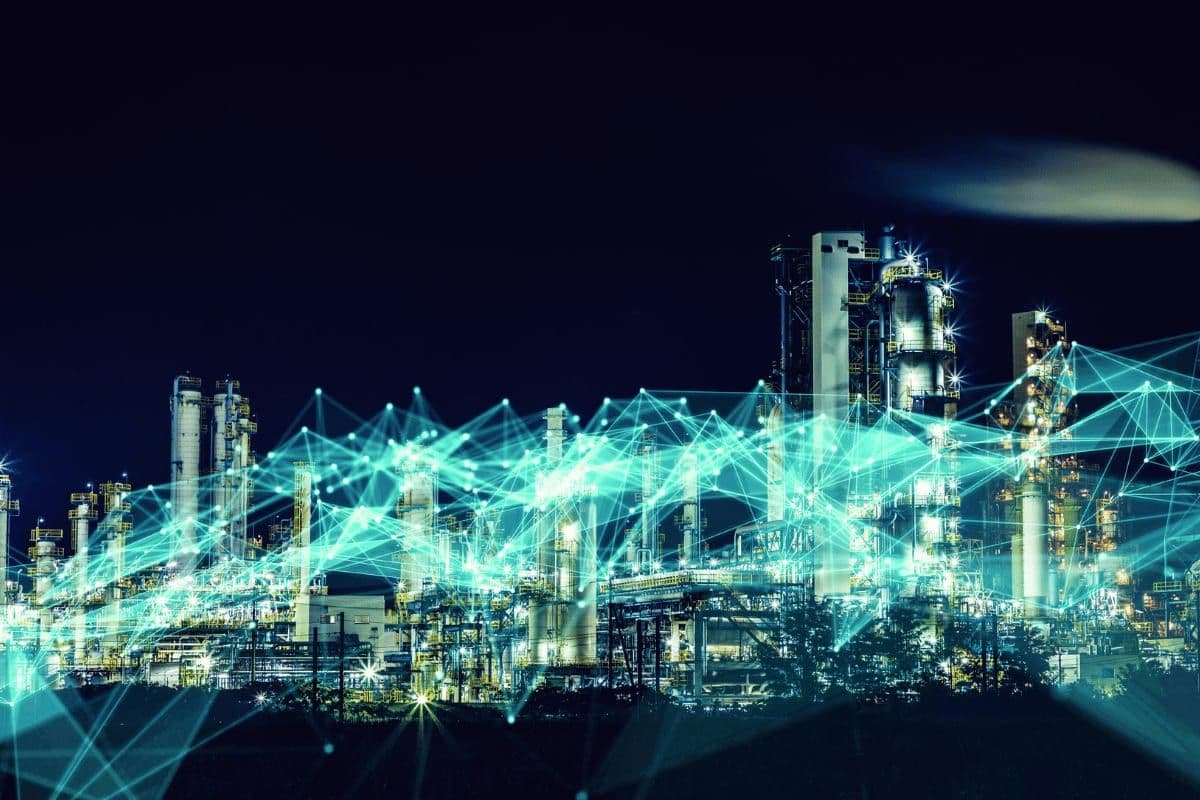 Smart Factory Roadmap: How Mid-Market Manufacturers Should Sequence Their Automation Investment